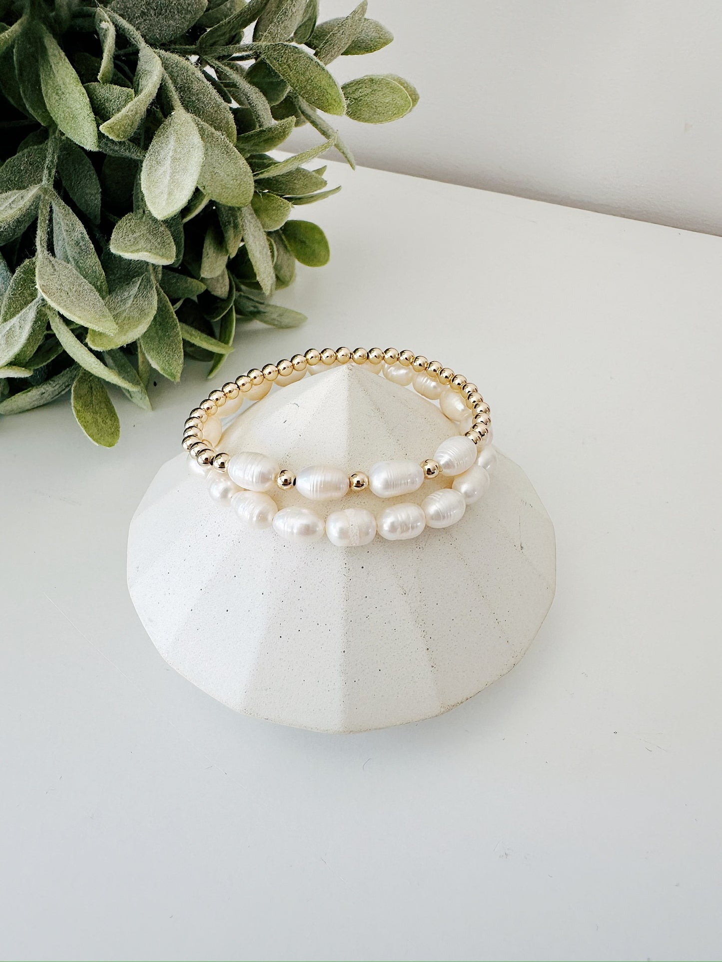 Pearl + Gold beaded bracelet Set