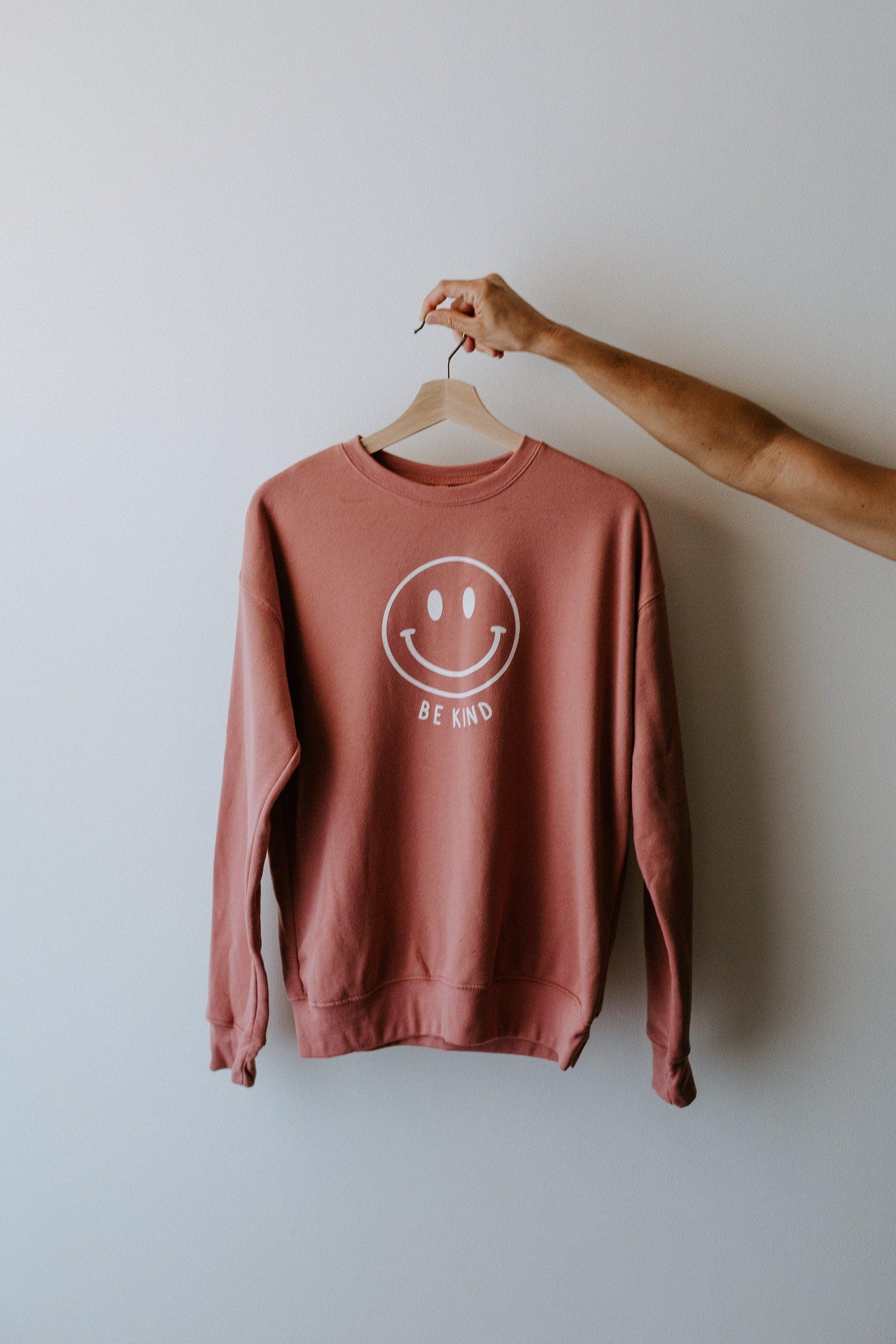 Be Kind Smiley face - Crewneck sweatshirt